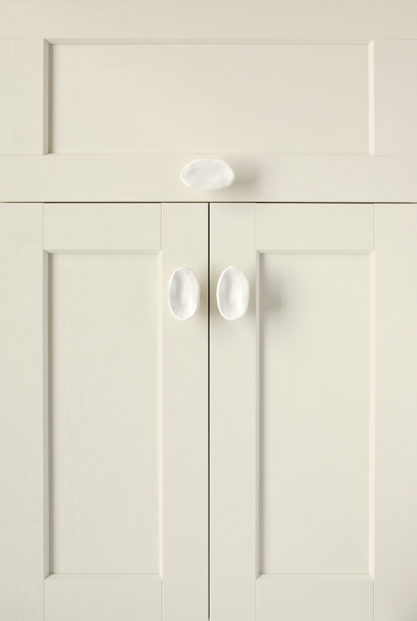 Fairlight cabinet hardware