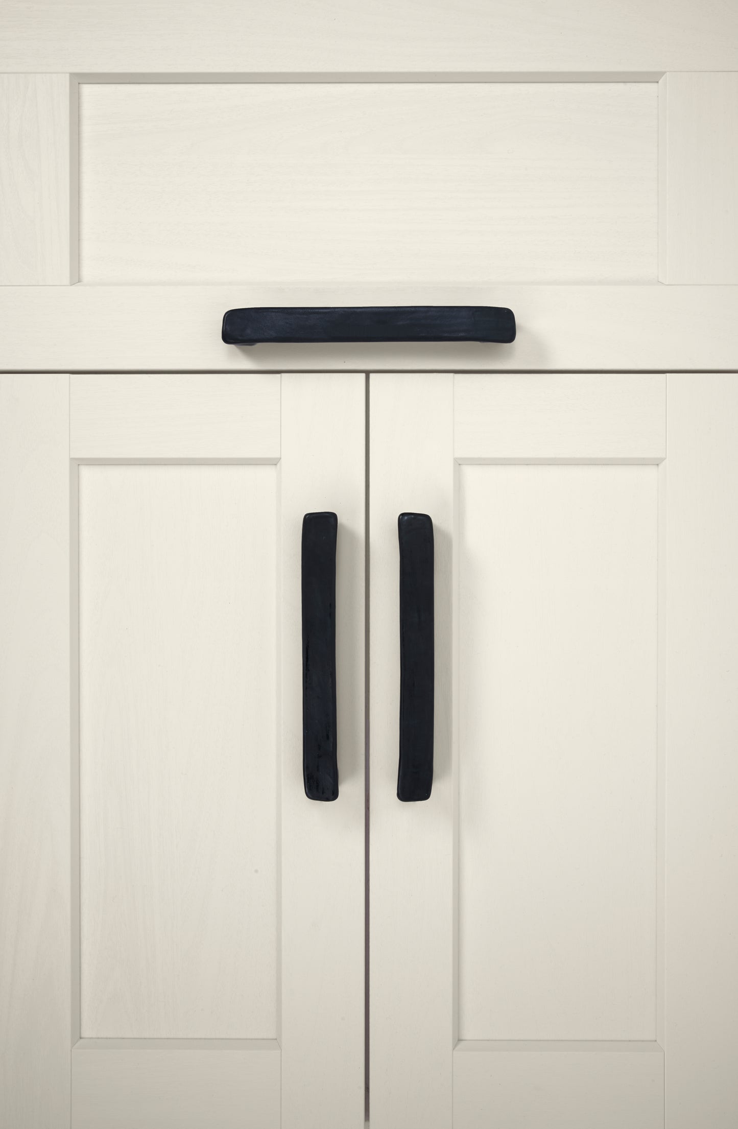 Clovelly furniture pull 220mm